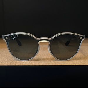 Ray-Ban 4380-N